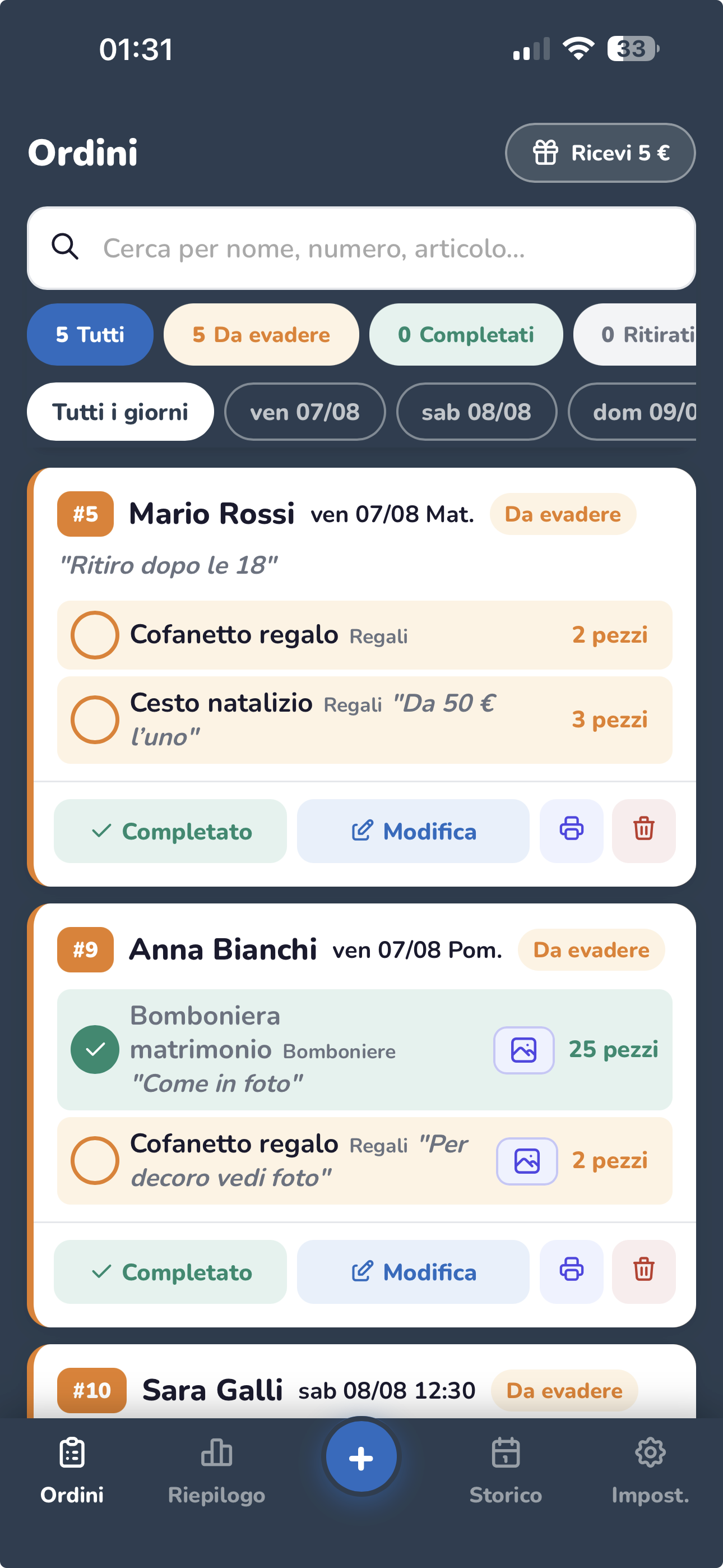 Schermata Ordini di OrdinInOrdine su smartphone, con l'elenco degli ordini di un negozio di articoli da regalo