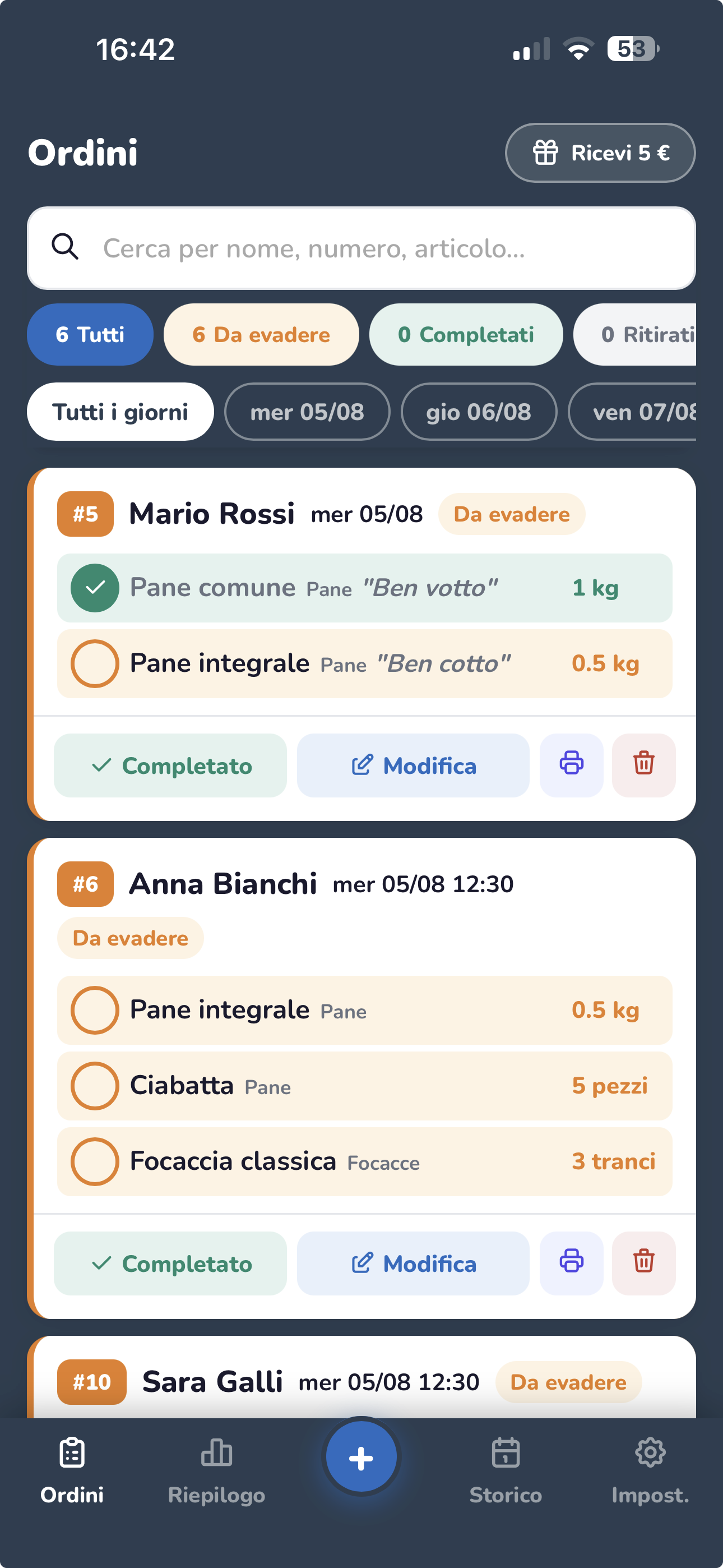 Schermata Ordini di OrdinInOrdine su smartphone, con l'elenco degli ordini di una panetteria