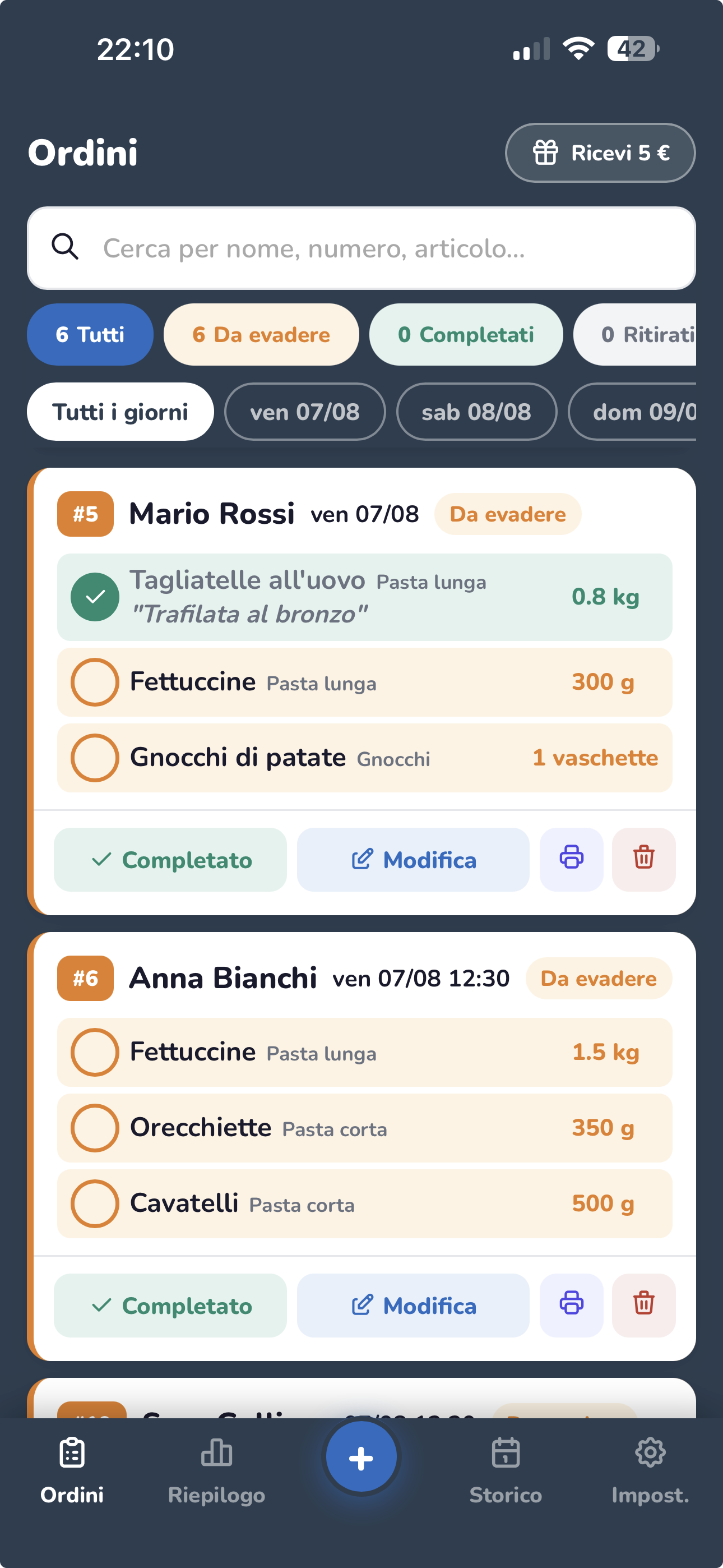 Schermata Ordini di OrdinInOrdine su smartphone, con l'elenco degli ordini di un negozio di pasta fresca